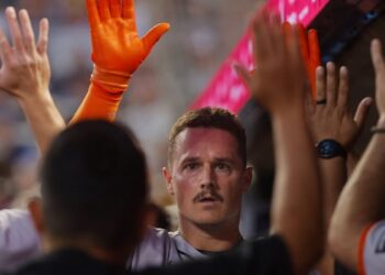 Arizona Diamondbacks vs. San Francisco Giants live stream, TV channel, start time, odds