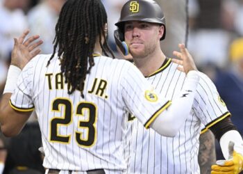 Padres vs. Giants odds, tips and betting trends