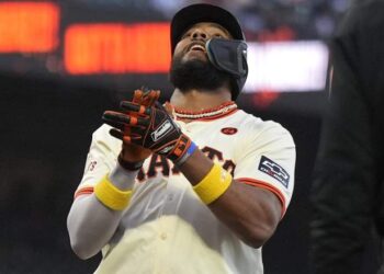 Jerar Encarnacion Giants