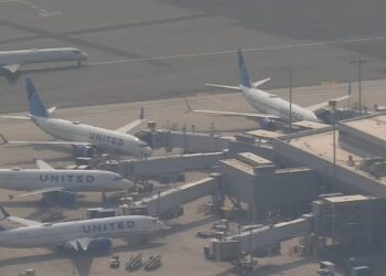 United Airlines resumes operations after tech disruption, but 'residual delays' expected
