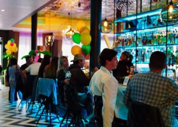 Events, entertainment vital to these SF bars, restaurants