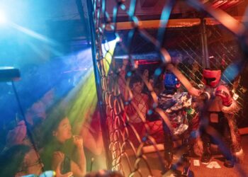 ‘Peak San Francisco’ on a Friday night is a robot fight