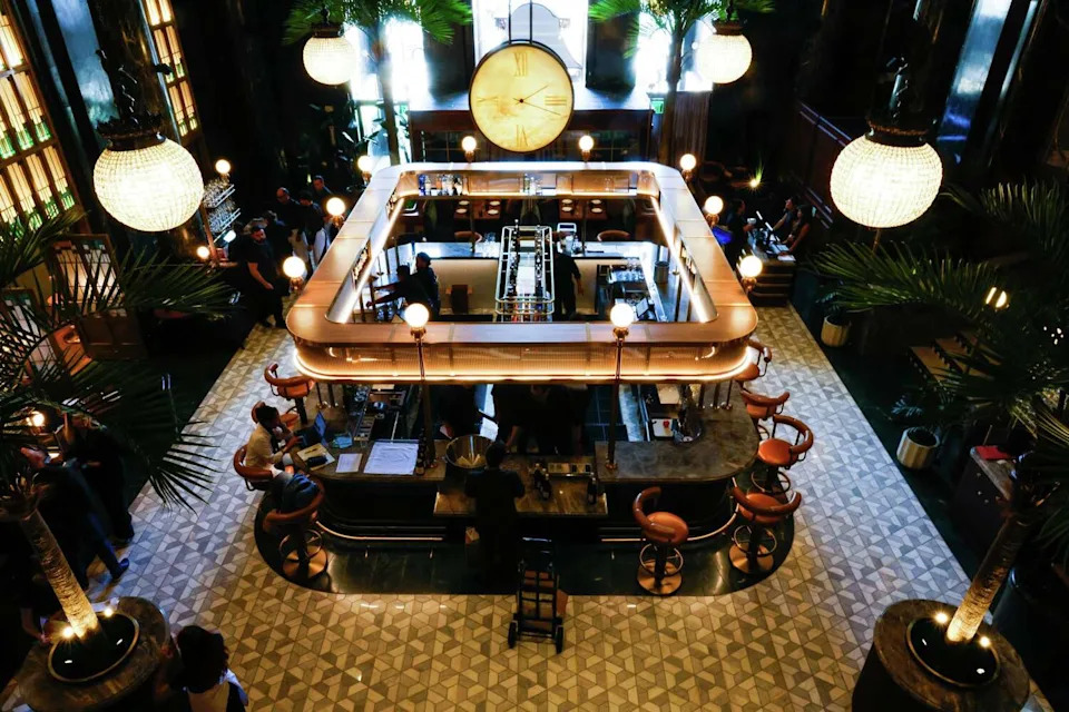 The new Bourbon Lounge inside the Westin St. Francis. (Yalonda M. James/S.F. Chronicle)