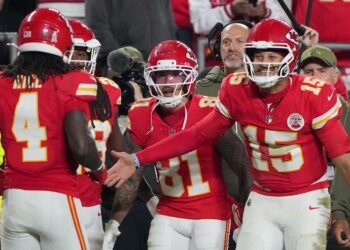 Chiefs Get Bad News on Offense, Could Turn to Rookie