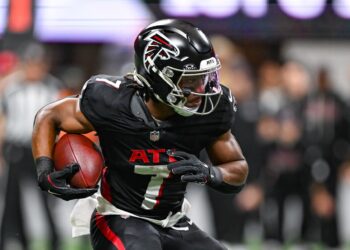 How to watch Atlanta Falcons vs San Francisco 49ers: TV/live stream info, preview for Sunday night's game