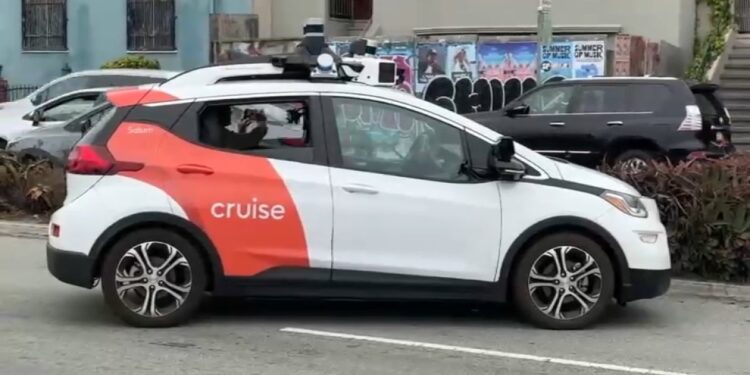 San Francisco city leaders ask CPUC to pause robotaxi expansion – NBC Bay Area