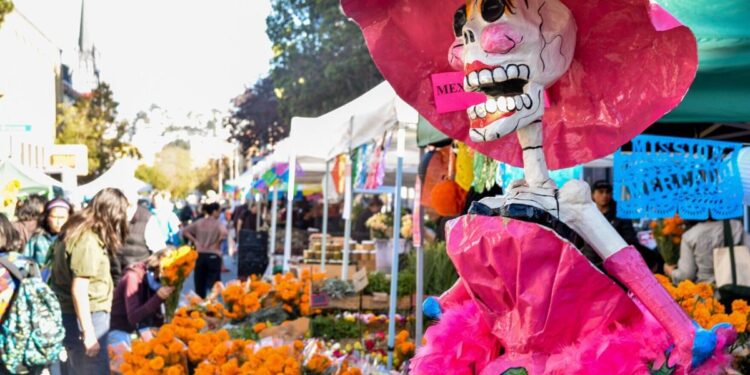 SF comes alive with Halloween parties to close out October | Events