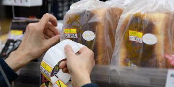 Japan bread recalled after rat parts found inside packs